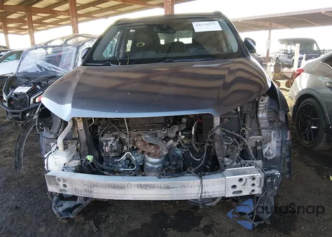 2018 Toyota Highlander Se z USA, uszkodzony, nr VIN 5TDKZRFH8JS537844